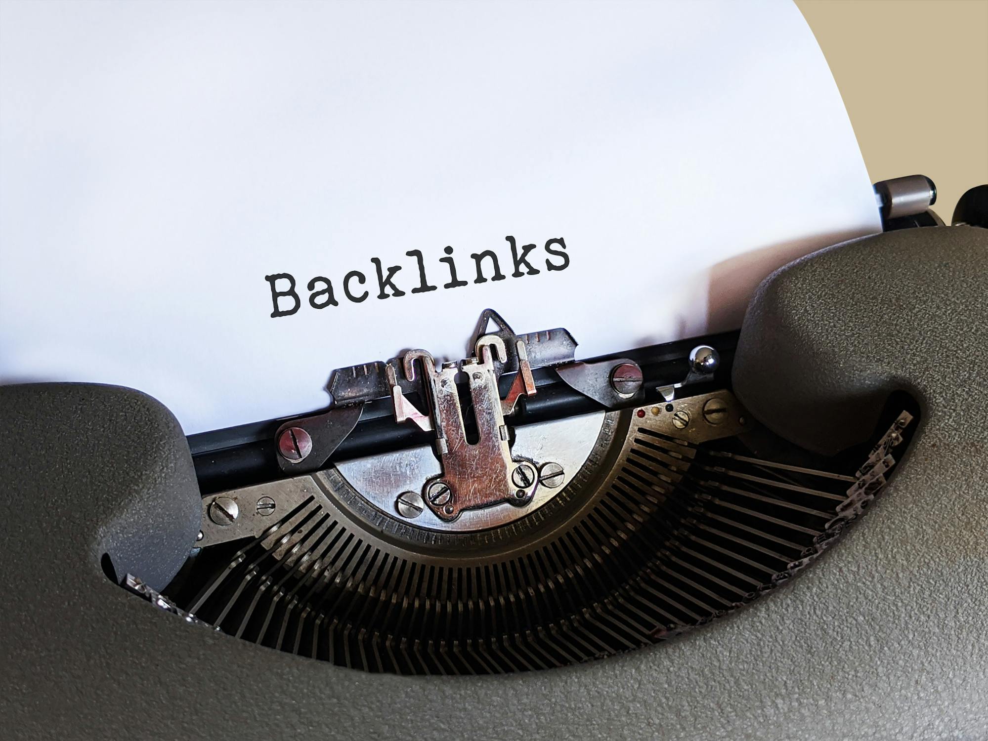 Article Image for Tracking and Measuring the Success of Your Backlink Strategy